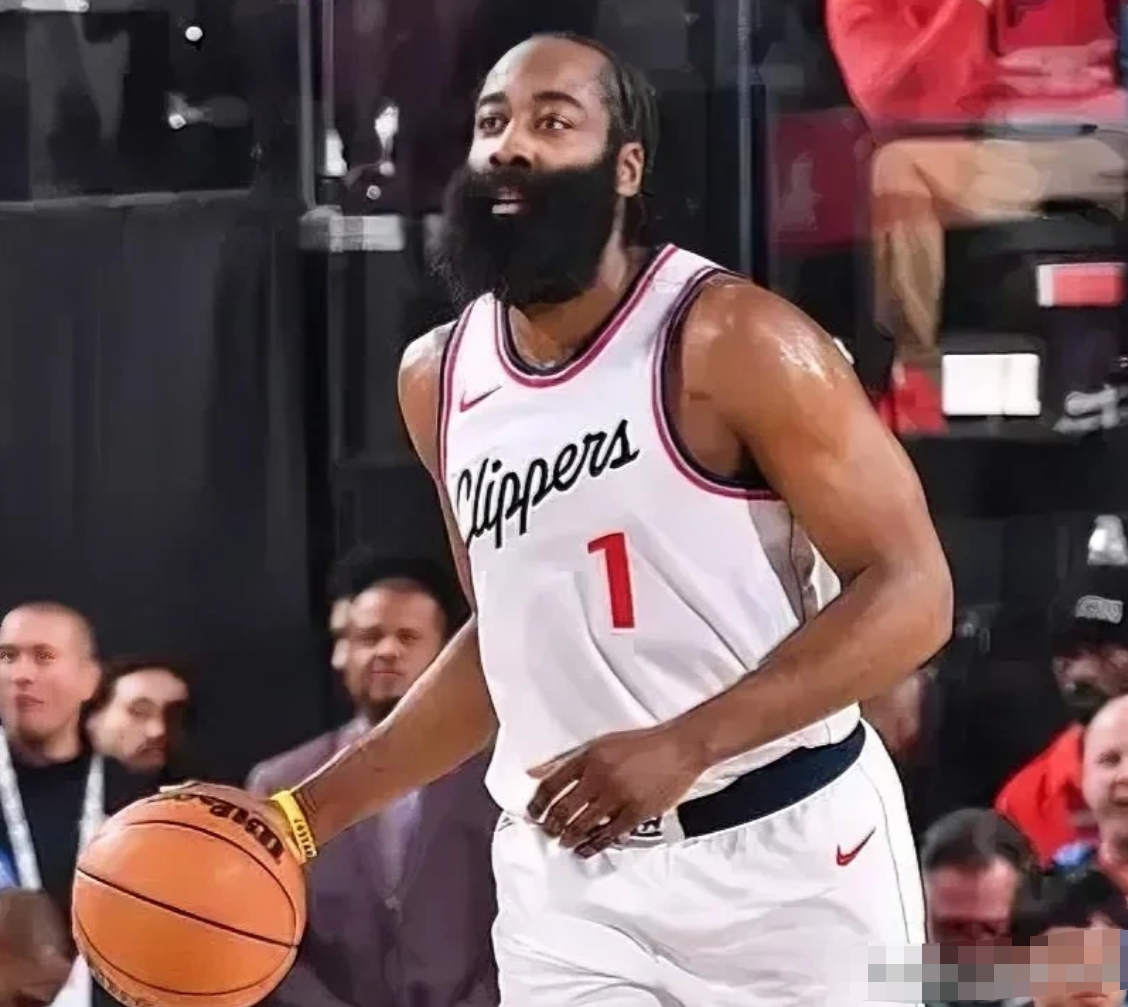 关于哈登绝杀时刻，复出首战轰40分点燃赛场，绝杀战胜迎来胜利！的信息