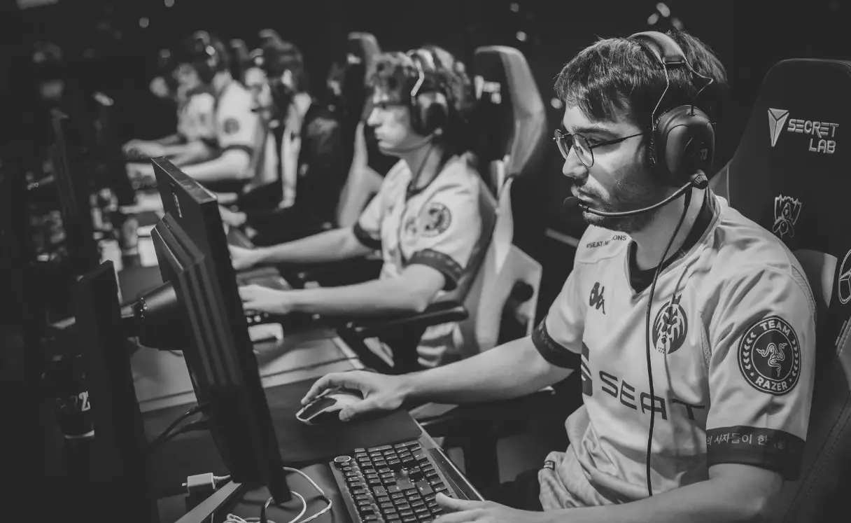 TheShy意外战胜MAD，反败为胜引爆全场！