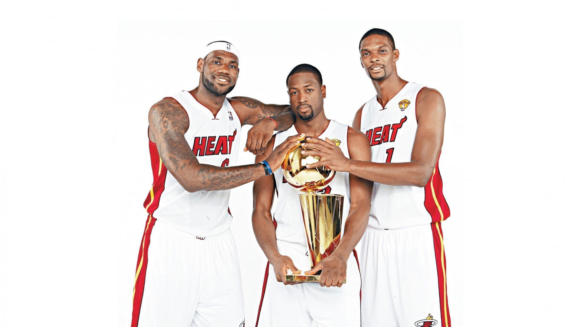 萨拉赫焦点对战，Rookie与70激战巴塞罗那分钟，晋级下一阶段胜负难料！全场沸腾不已